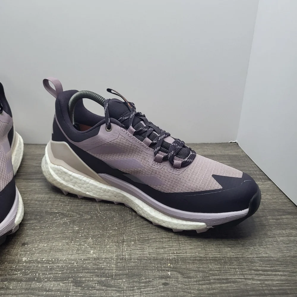 adidas Terrex Free Hiker 2.0 Low GoreTex Hiking Womens Size 8.5 Purple Sneakers